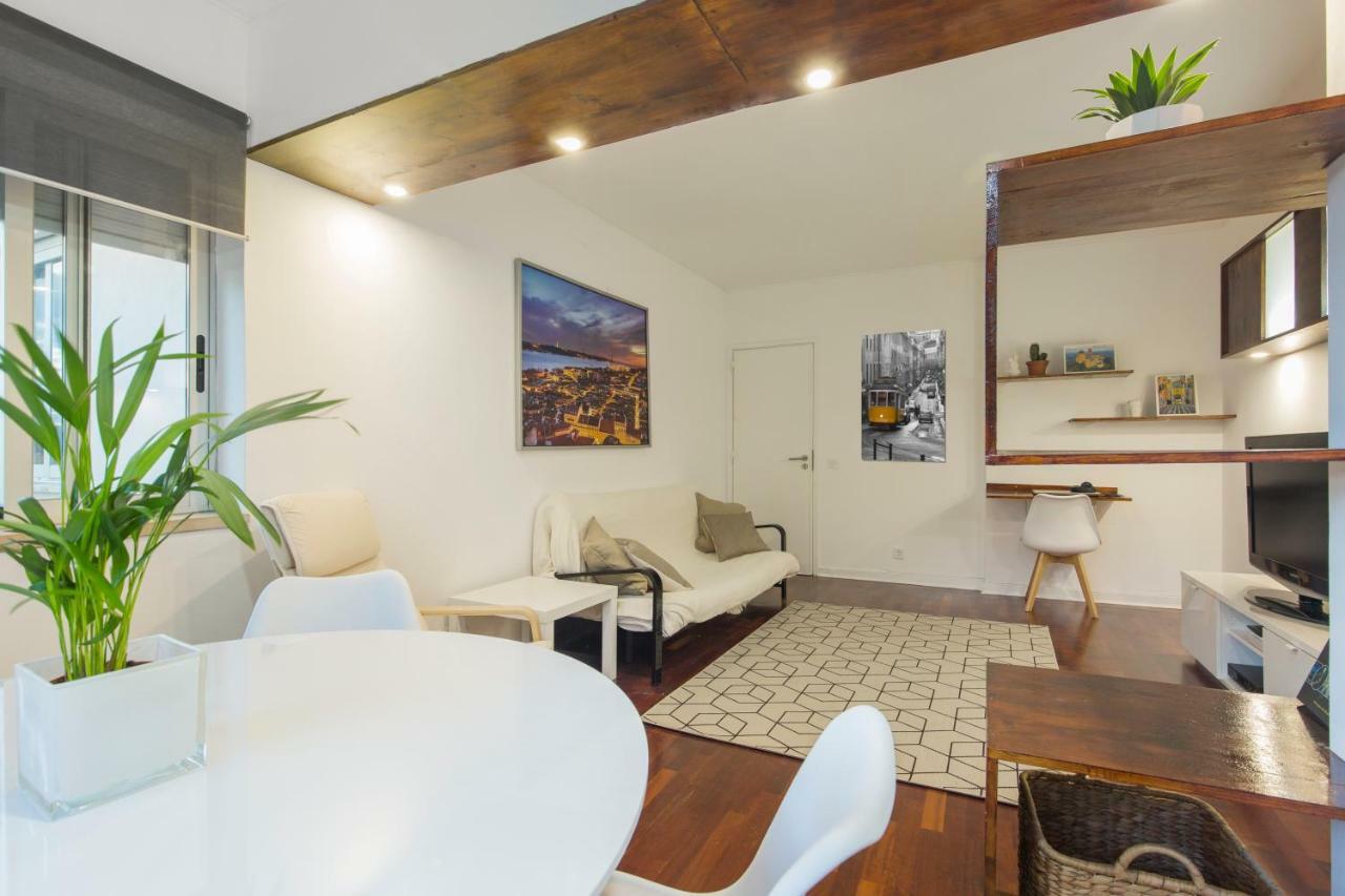 Carcavelos Beach Apartment Кашкайш Екстериор снимка